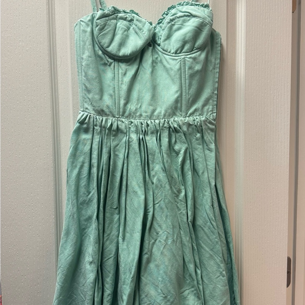Elegant Mint Green Strapless Dress